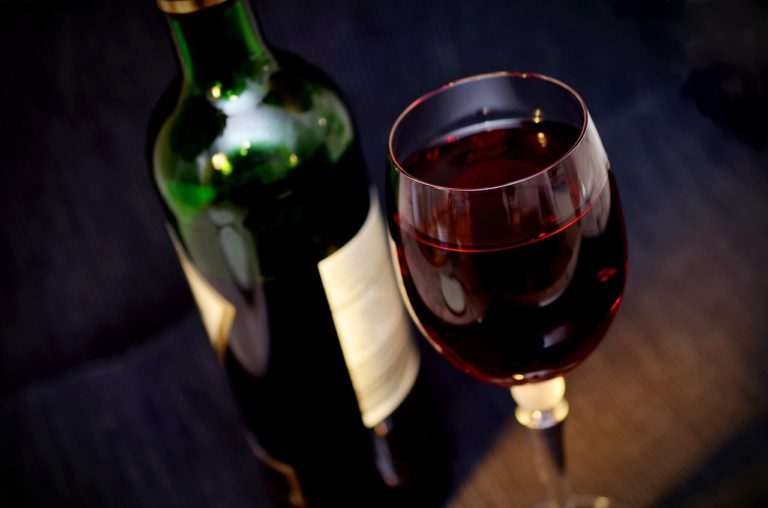 vino-rosso-sluurpy